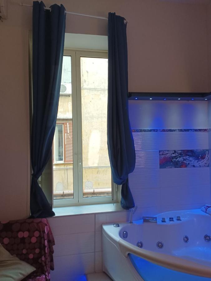 Beb Maryposa Appartment Neapol Exteriér fotografie