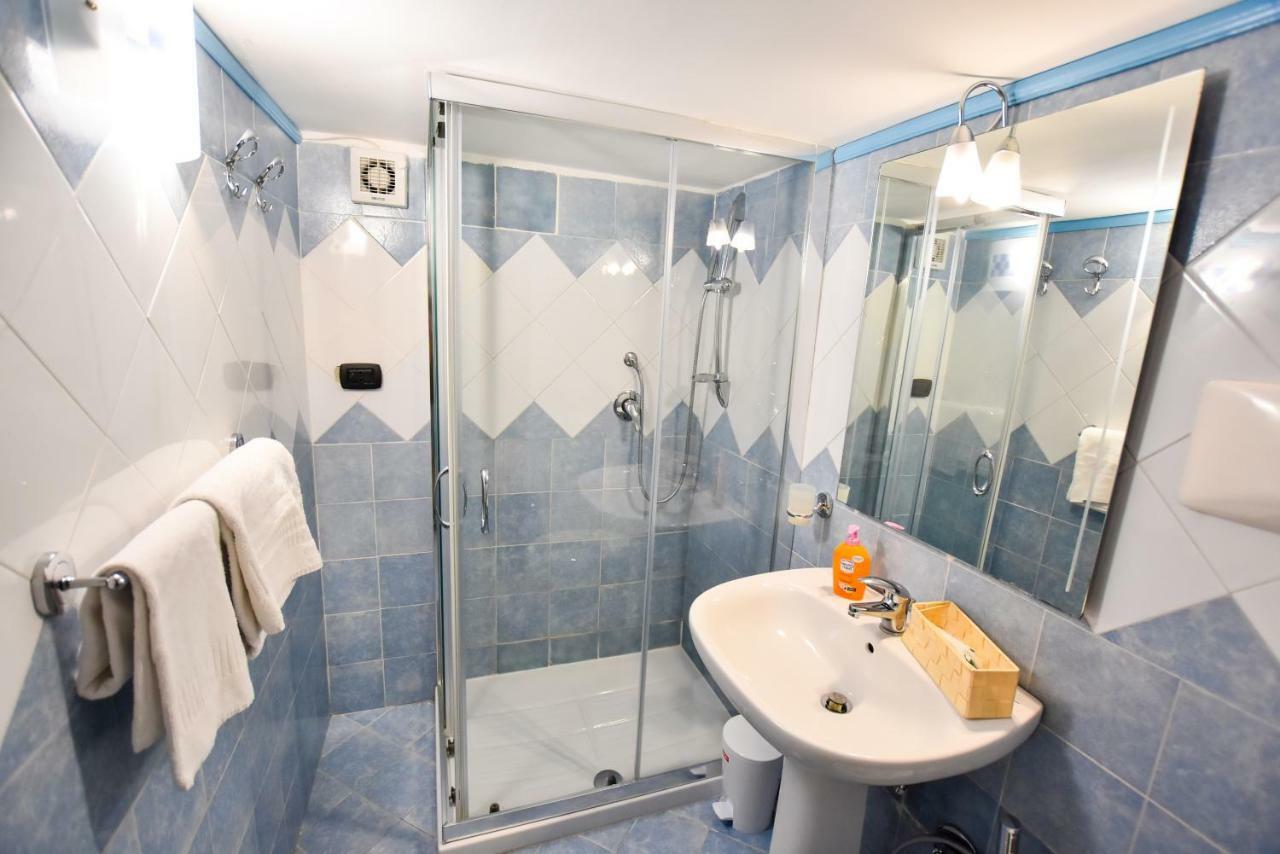 Beb Maryposa Appartment Neapol Exteriér fotografie