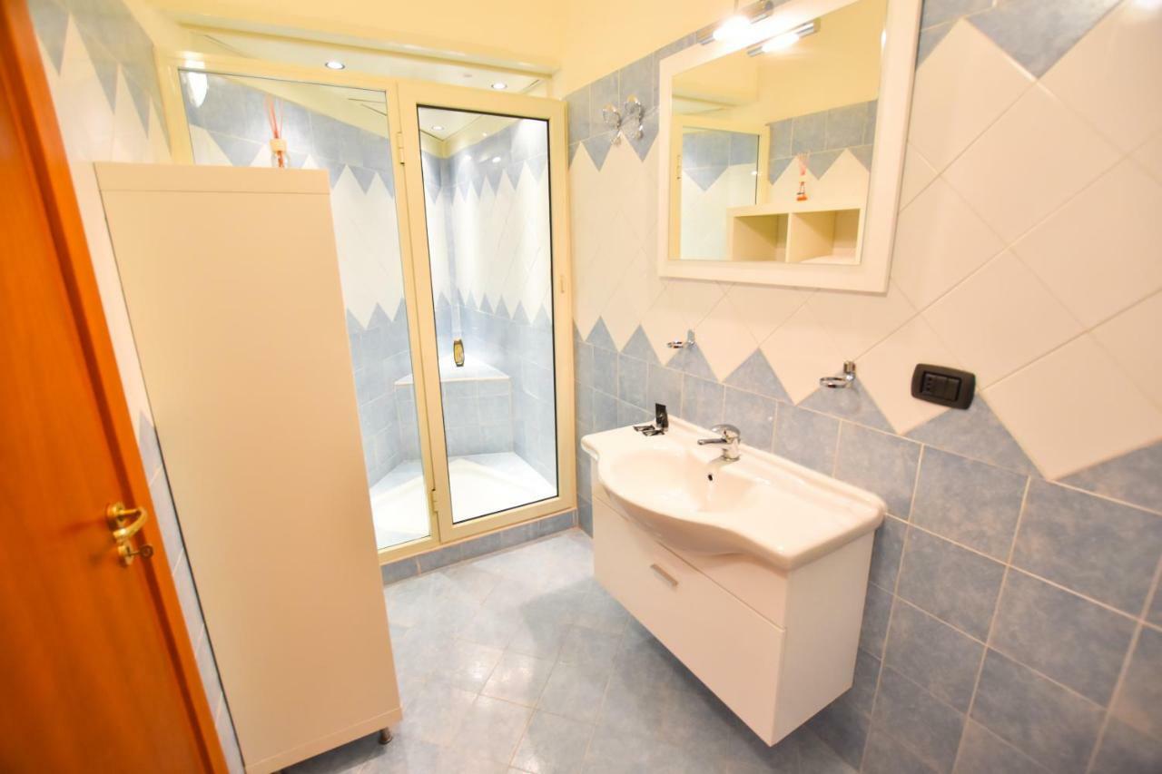 Beb Maryposa Appartment Neapol Exteriér fotografie