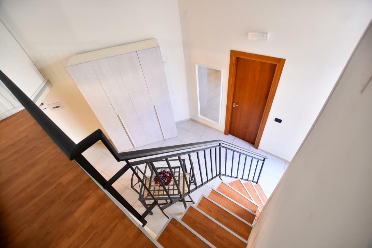 Beb Maryposa Appartment Neapol Exteriér fotografie